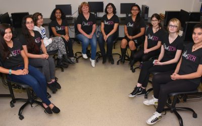 Lake Travis ISD’s ChickTech Program Introduces Girls to Tech Careers